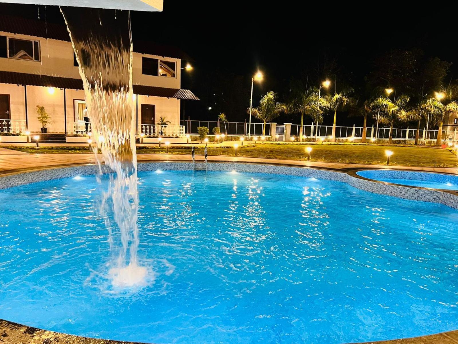 The Grand Leela Resort Кополи Екстериор снимка